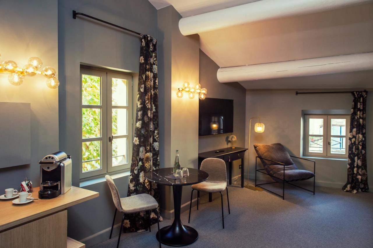 Les Chambres De L'Oustalet, Chambres D'Hotes Et Restaurant Etoile Gigondas Luaran gambar