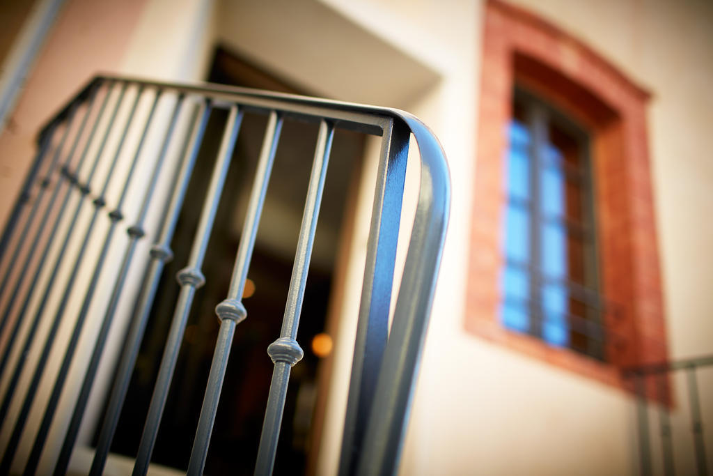 Les Chambres De L'Oustalet, Chambres D'Hotes Et Restaurant Etoile Gigondas Luaran gambar